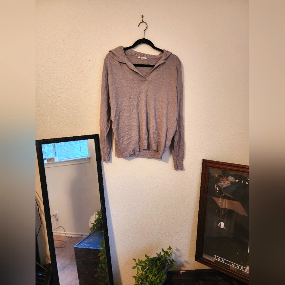 Oversized Soft Collared Neck Sweater | Size: M